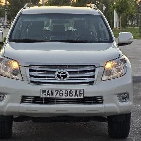 Toyota Land Cruiser Prado 2012