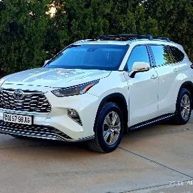 Toyota Highlander 2022