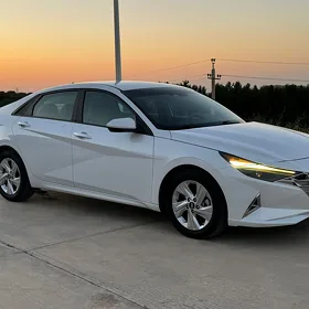 Hyundai Elantra 2021