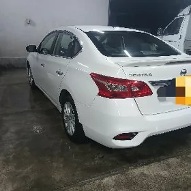 Nissan Sentra 2019