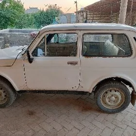 Lada Niva 1984