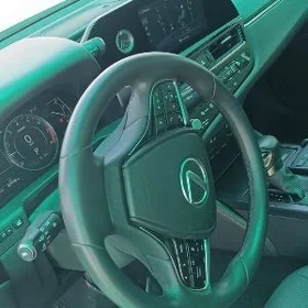 Lexus ES 2022