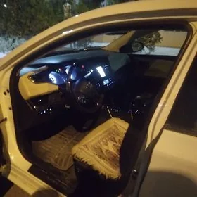 Toyota Avalon 2016