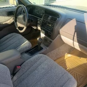 Toyota Avalon 1999