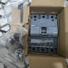 SIEMENS awtamat 250A