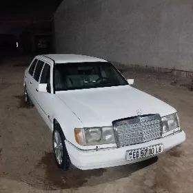 Mercedes-Benz E280 1995