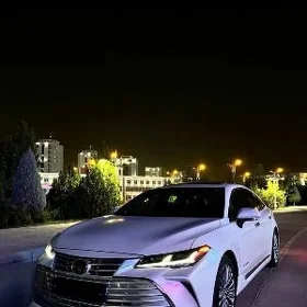 Toyota Avalon 2021