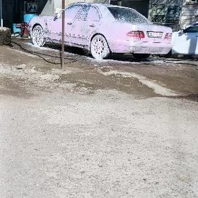 Mercedes-Benz E320 1997