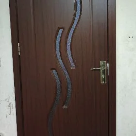 Ayna gapy rshotka