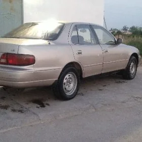 Toyota Camry 1995