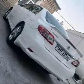 Toyota Corolla 2011