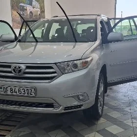 Toyota Highlander 2011