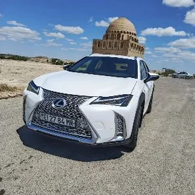 Lexus UX 200 2022