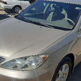 Toyota Camry 2004