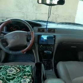 Toyota Camry 1999