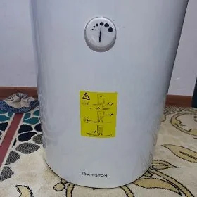 Ariston 80lt