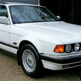 BMW 7 Series 1991