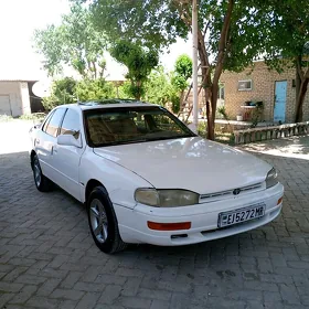 Toyota Camry 1993