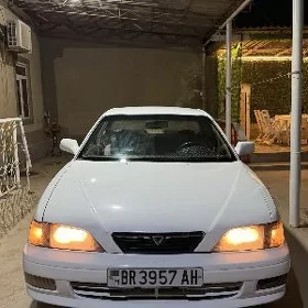 Toyota Vista 1995