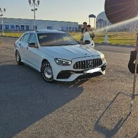 Mercedes-Benz E350 2011