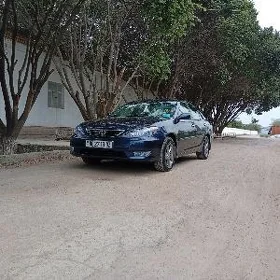 Toyota Camry 2005