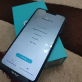 HoNOR 8 C