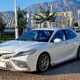 Toyota Camry 2023