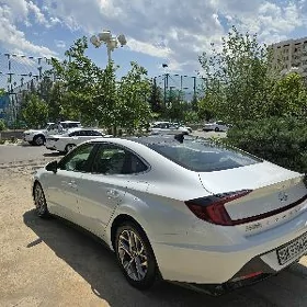 Hyundai Sonata 2020