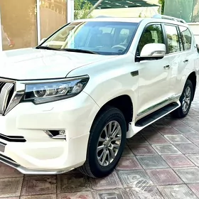 Toyota Land Cruiser Prado 2019
