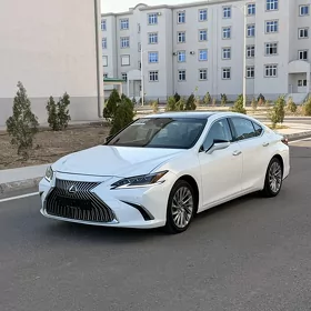 Lexus ES 350 2021