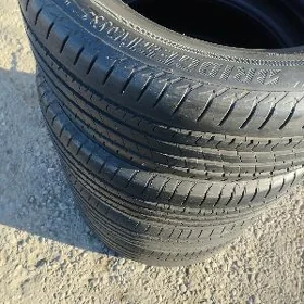 235 45 18 BRIDGESTONE