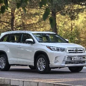 Toyota Highlander 2018