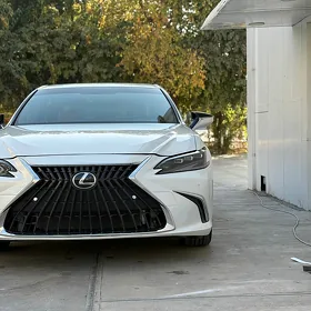 Lexus ES 350 2021