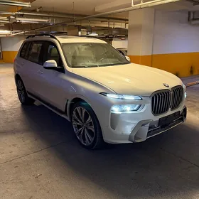 BMW X7 2021