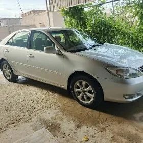 Toyota Camry 2003