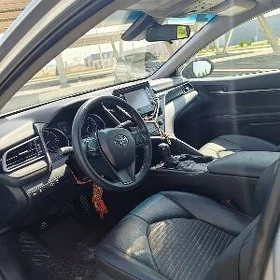 Toyota Camry 2022