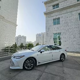 Toyota Avalon 2022