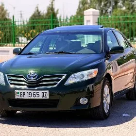 Toyota Camry 2010