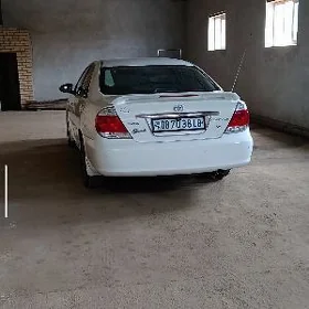 Toyota Camry 2003
