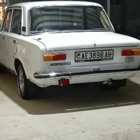Lada 2104 1987