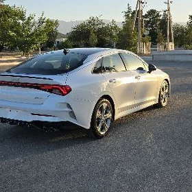 Kia K5 2021