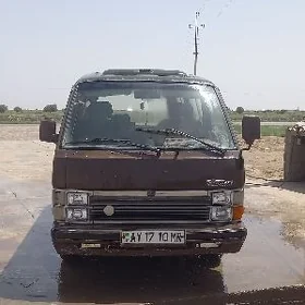 Toyota Hiace 1987