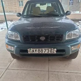Toyota RAV4 1998