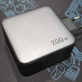 Зарядка UGREEN X764 200W