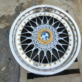 diska hrom hyzmaty