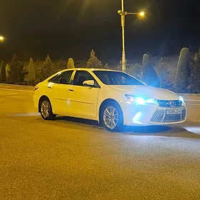 Toyota Camry 2017