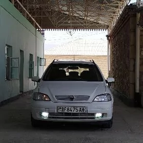 Opel Astra 2000