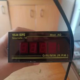 Цифровой Тахометр