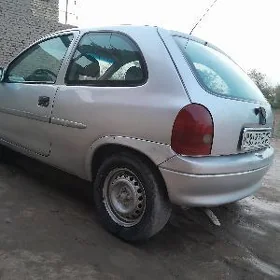 Opel Vita 1998