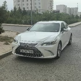 Lexus ES 350 2019